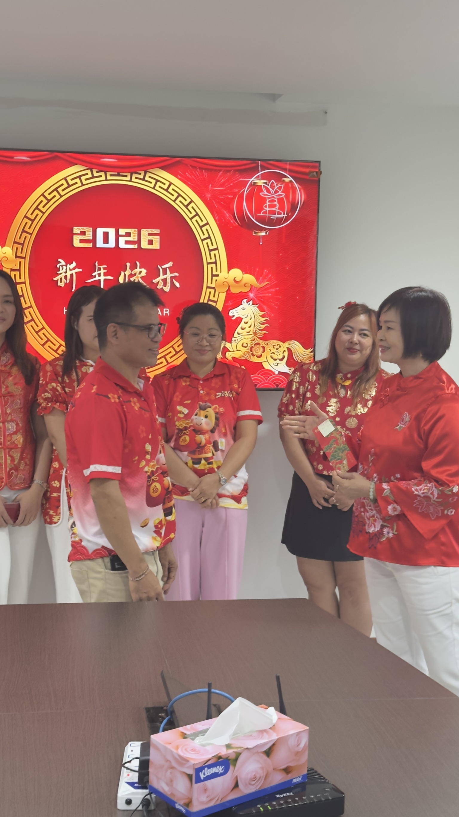 Celebrating Chinese New Year 2026 at MingDeng Thailand 3 Ang Pao distribution Chinese New Year Thailand MingDeng